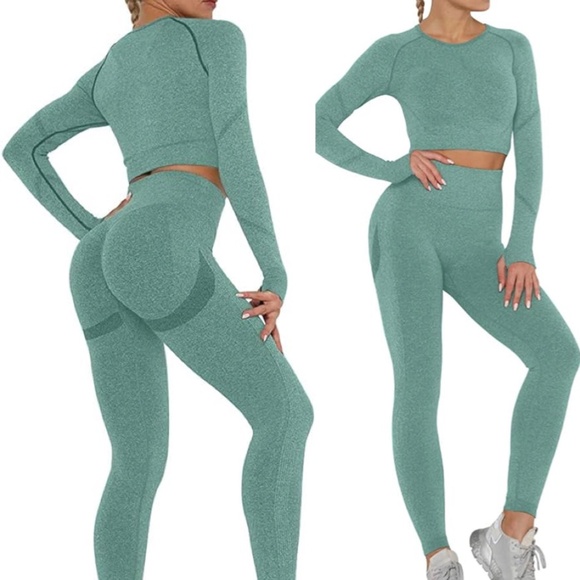 Green Gym Set: Bubble Butt Marled Gray Seamless Leggings + Long Sleeve Crop Top - Picture 4 of 14
